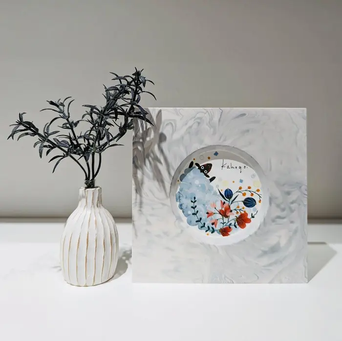 羊とお花のイラスト額装